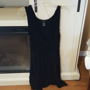 Chelsey black dress large